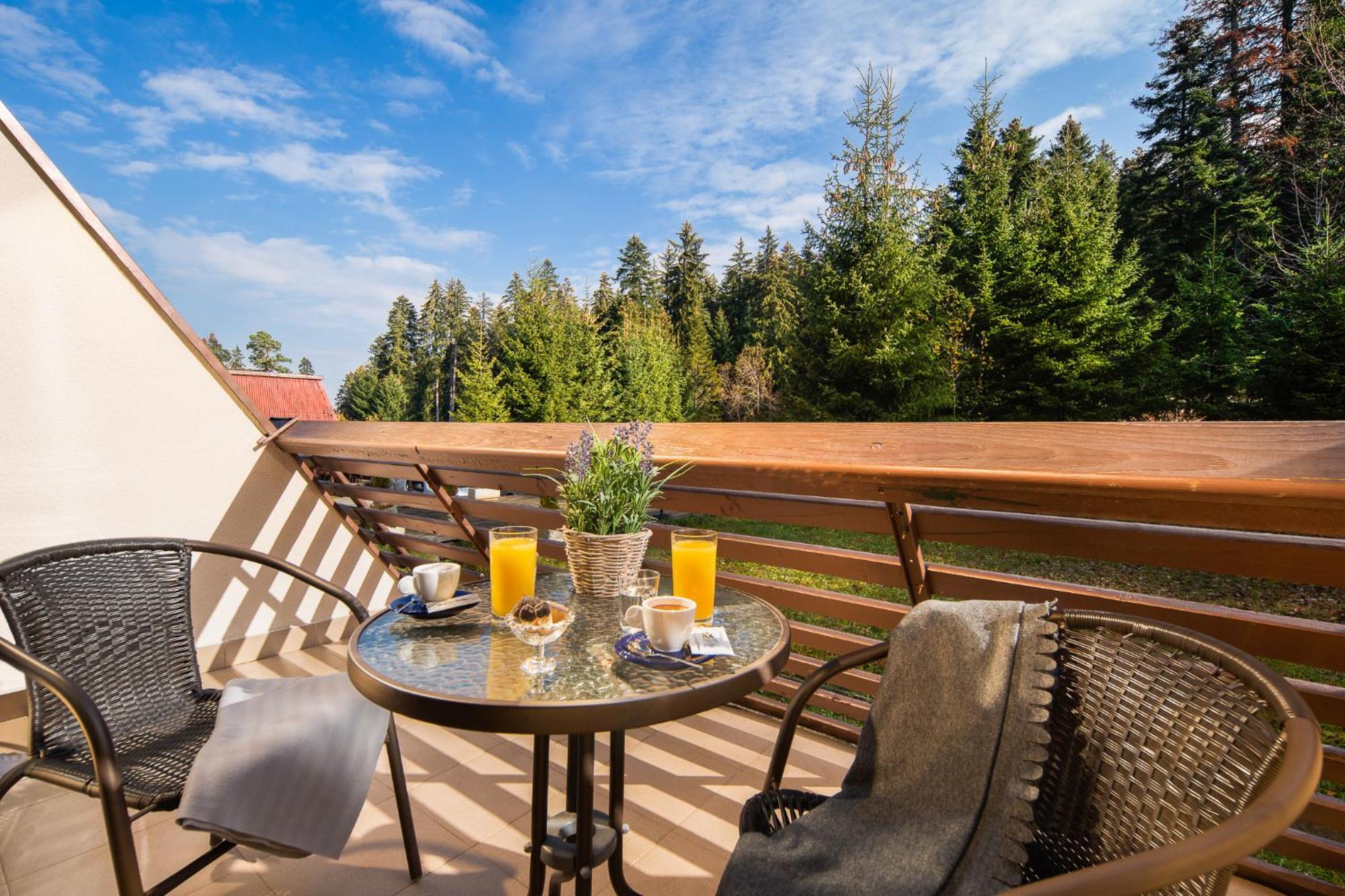 Moura Mountain & Villas Spa Hotel Borovets Buitenkant foto